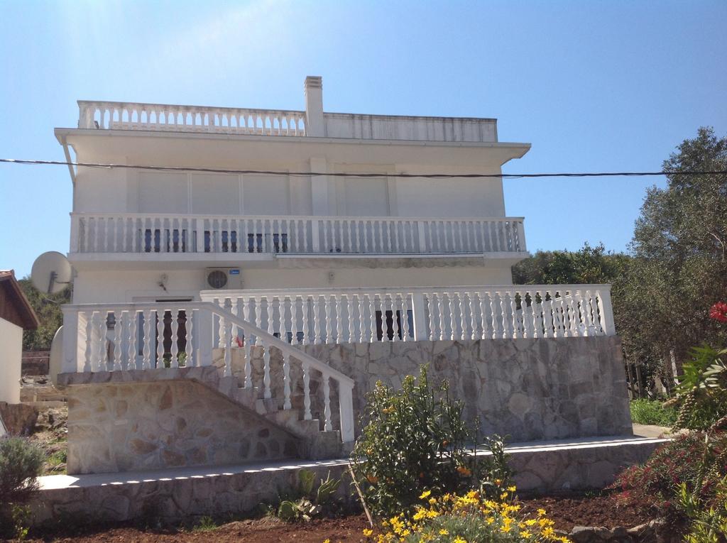 Guest House "Paradise" Tivat Exterior photo